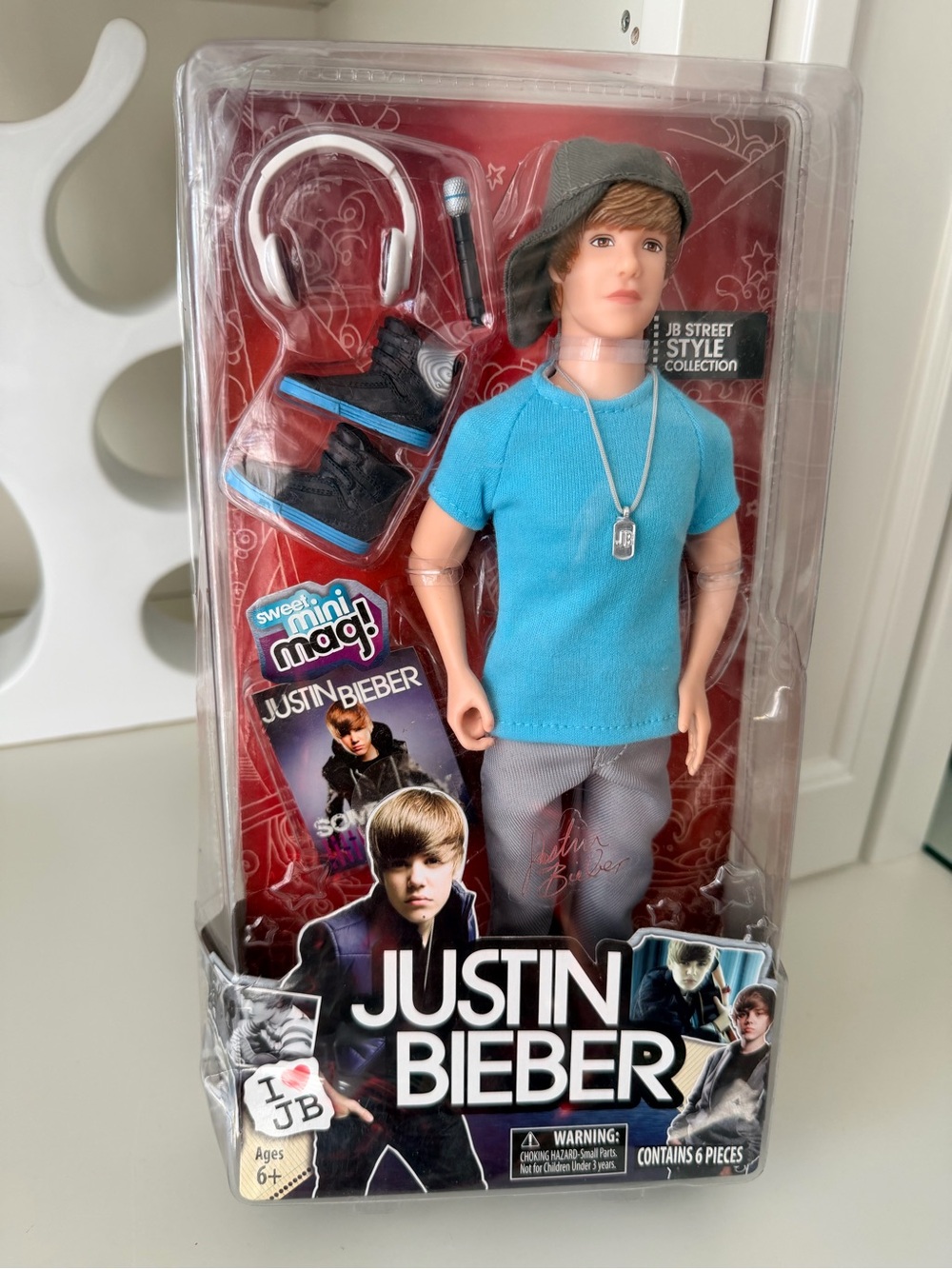 2010 JUSTIN BIEBER JB Street Style Collection Doll Collectible New In Box Rare!